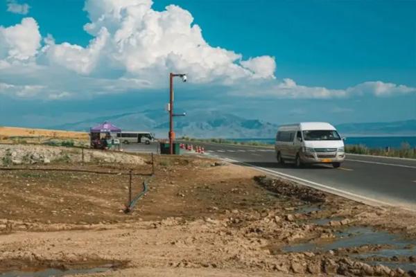 新疆适合自驾的公路有哪些